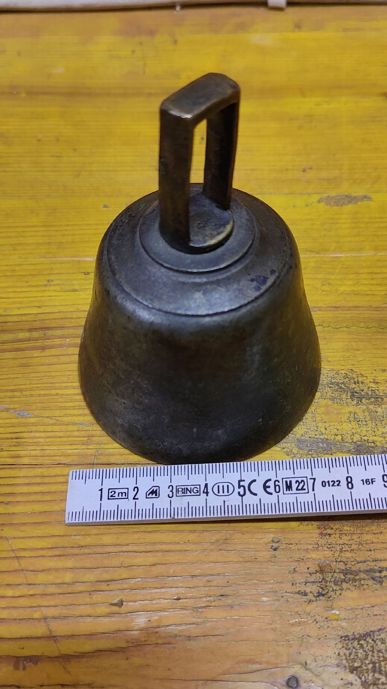 Campanacci mucche: Antike Bronzeglocke  (L12) – Usato da Neuenhof venduto da bro_9zsg 3