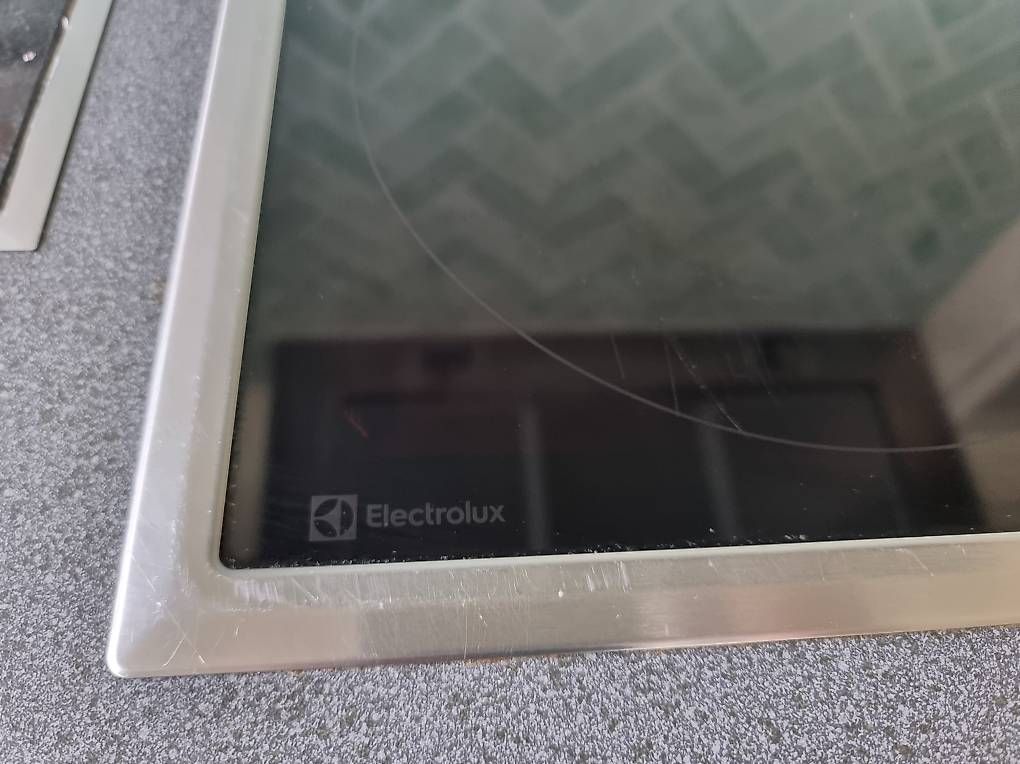Electrolux Cucine: Elektrolux Induktionsfeld GK58TCICN gebraucht – Usato da Nidau venduto da fab_9hhc 3