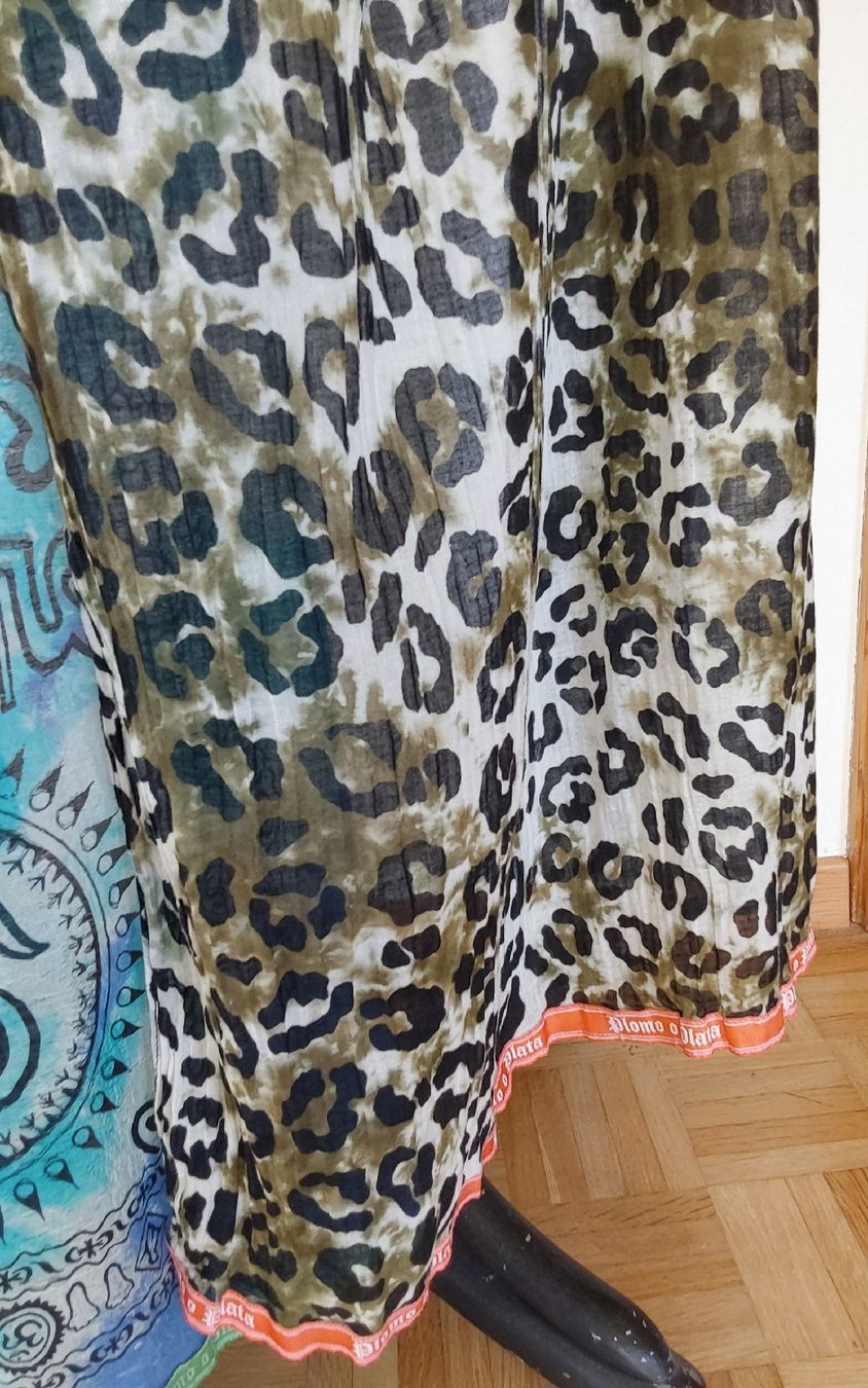 Foulard & Sciarpe: Schal Plomo o Plata mit Seide – Usato da Köniz venduto da scopello12 4