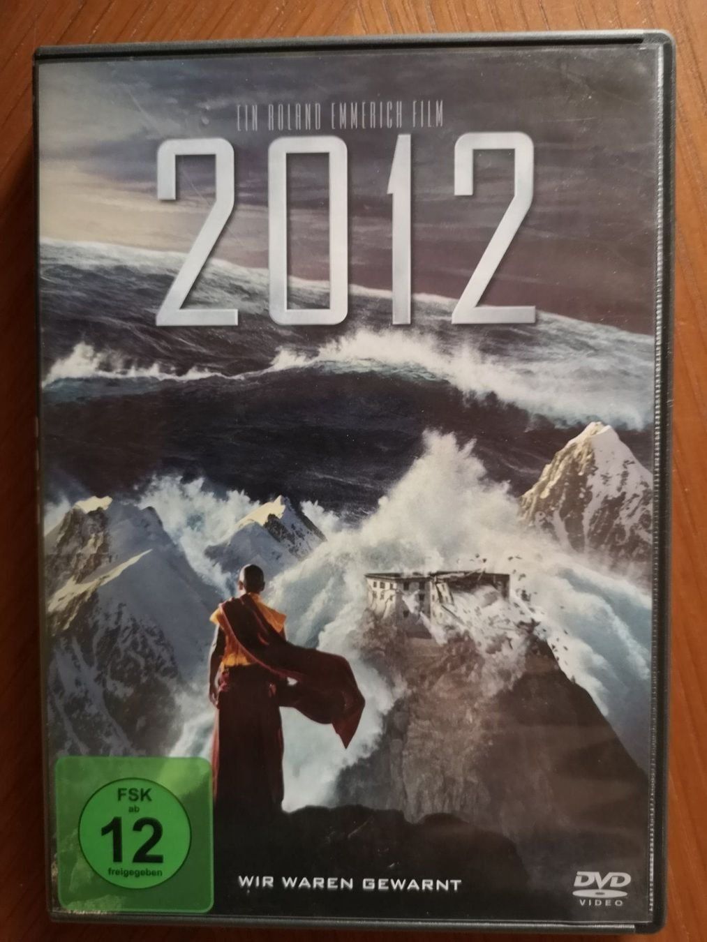 Tous les DVDs: 2012 – D'occasion à Rothrist par FLUEWALD