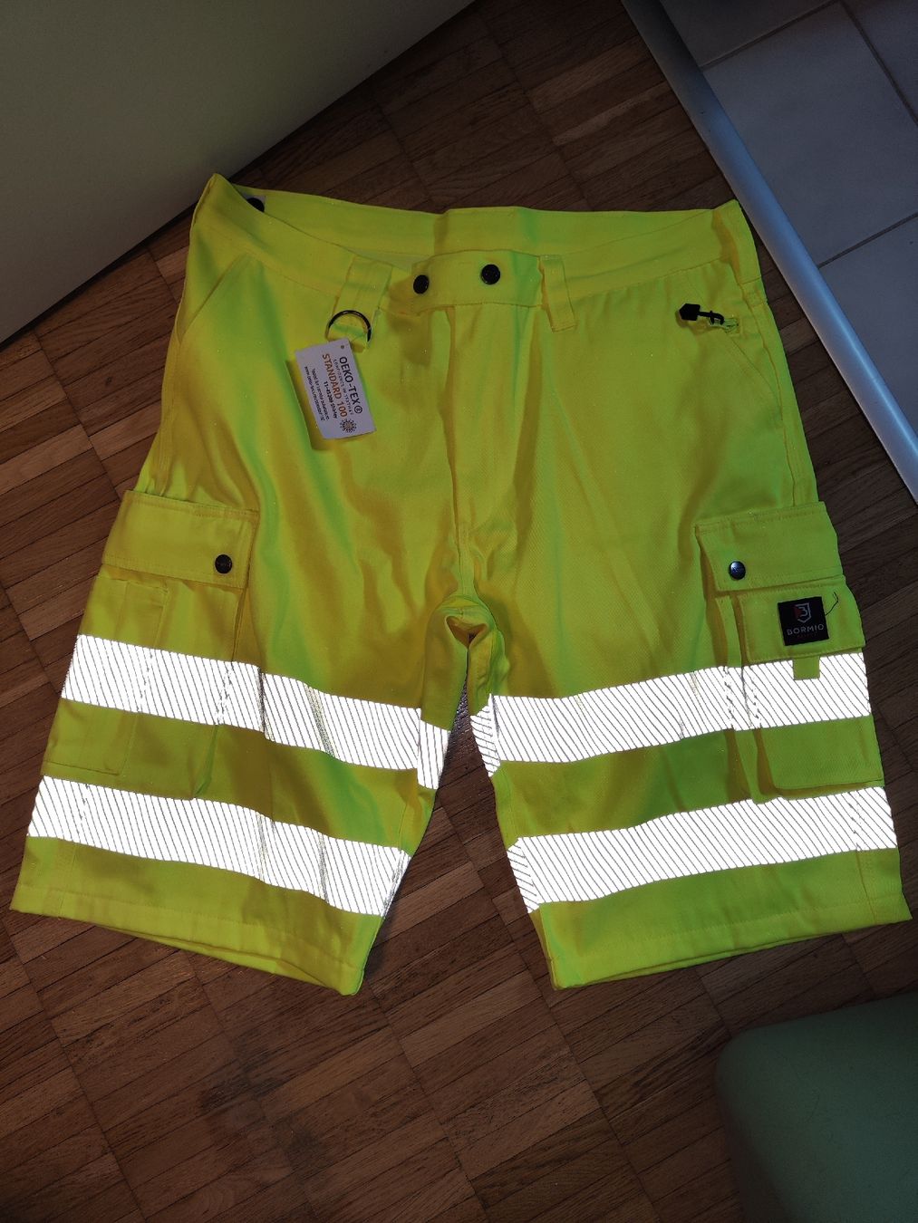 Hosen: short securité L jaune, neuf – Neu und originalverpackt aus Arconciel von Tilea08