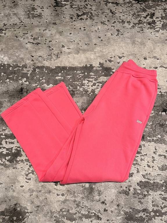 6PM Pantaloni: 6pm Jogginghose pink – Usato da Kiesen venduto da Leonkrebs