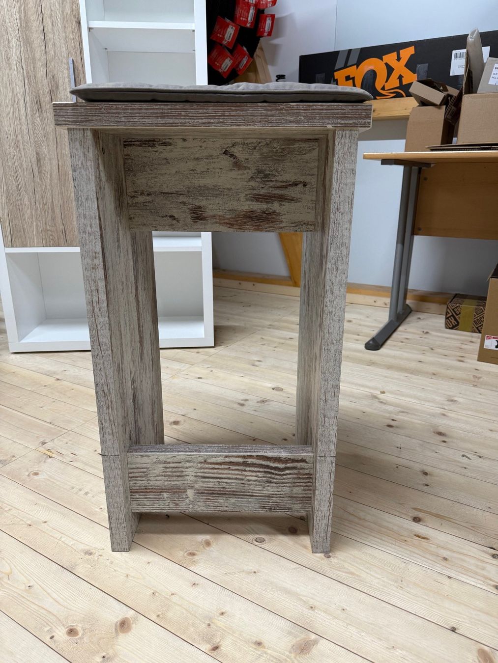 Hocker: 5 Stk. Barhocker Vintage mit Sitzkissen – Gebraucht aus Leimbach AG von SheAmelie 4