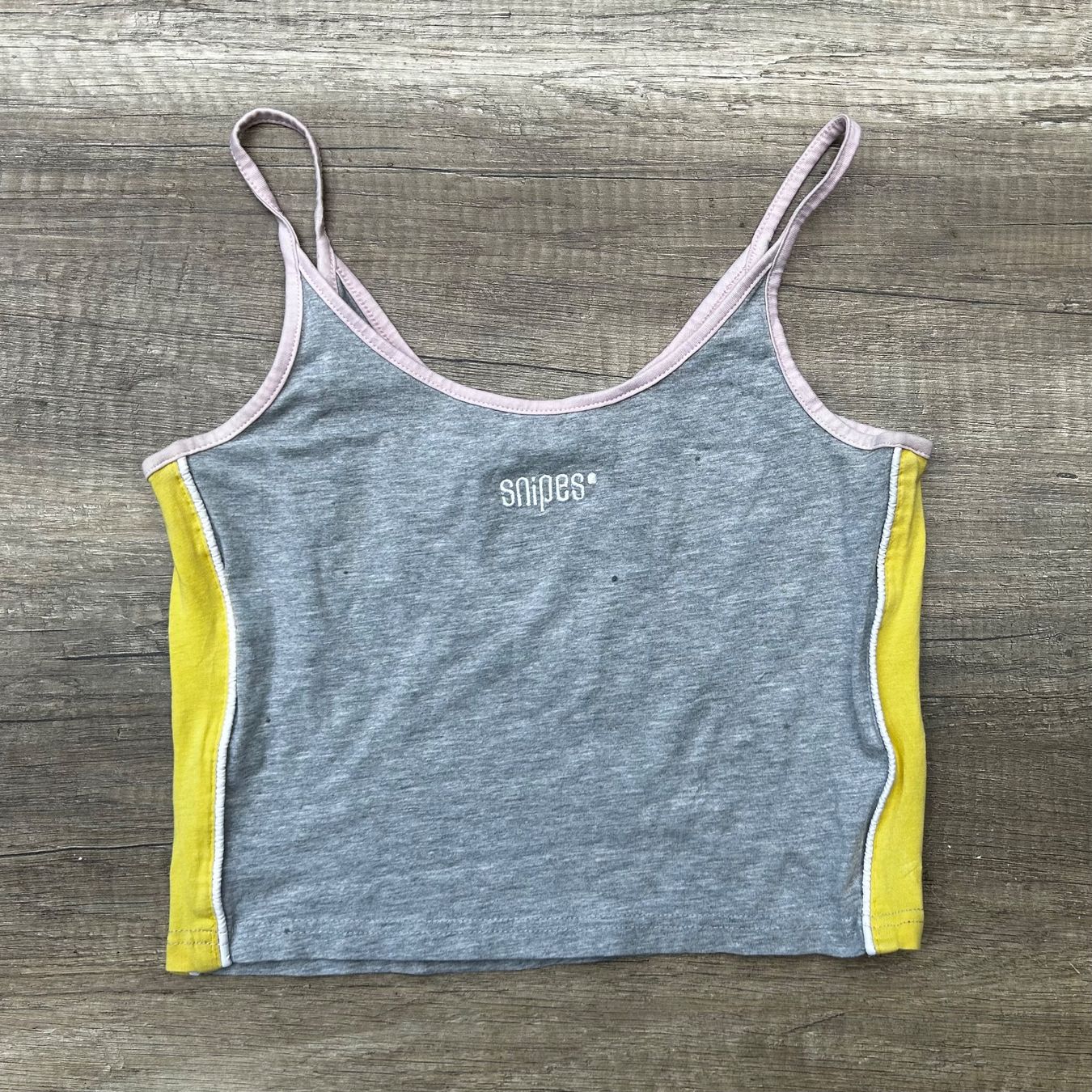 Snipes Top: Snipes crop top grau Grösse S – Usato da Basel venduto da likeitbuyit