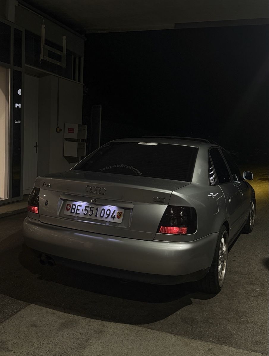 Autos: Audi A4 B5  – D'occasion à Gondiswil par wys_s8n2 2