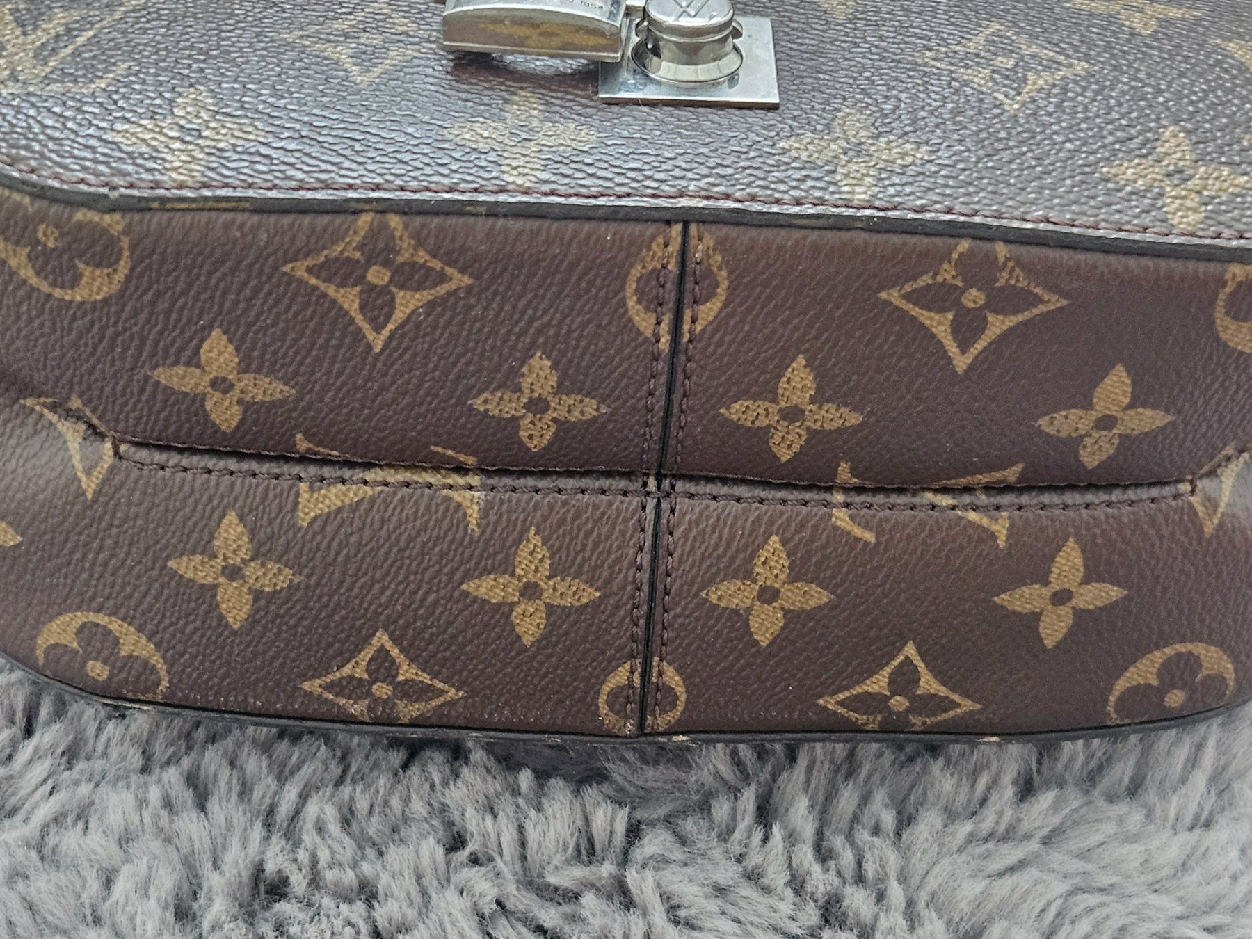 Louis Vuitton Taschen für Damen: Louis Vuitton Monogram Leder Damen Schwarz Braun – Gebraucht aus Salgesch von car_6sxt 7