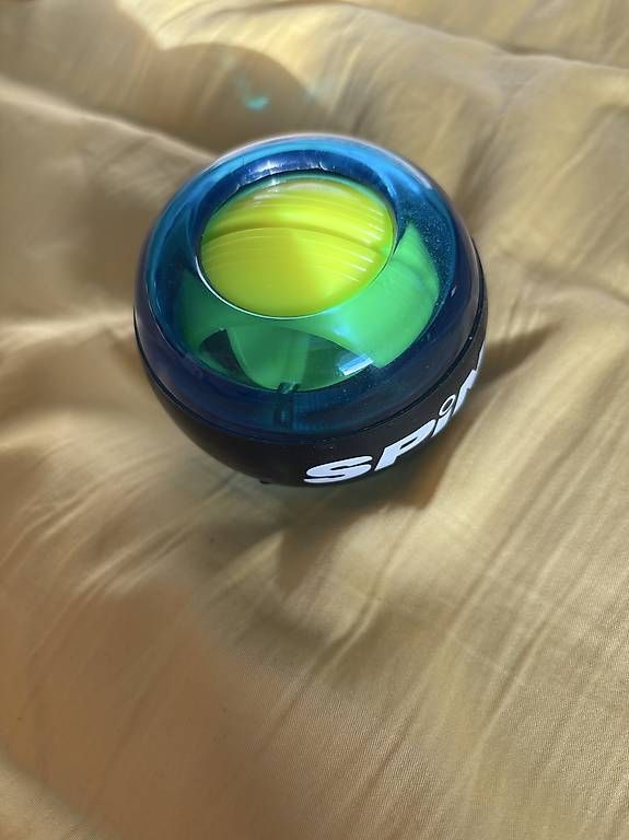 Hometrainer: Spin Ball Armtrainer – Nuovo (secondo la descrizione) da Magden venduto da hermanndererdmann 1