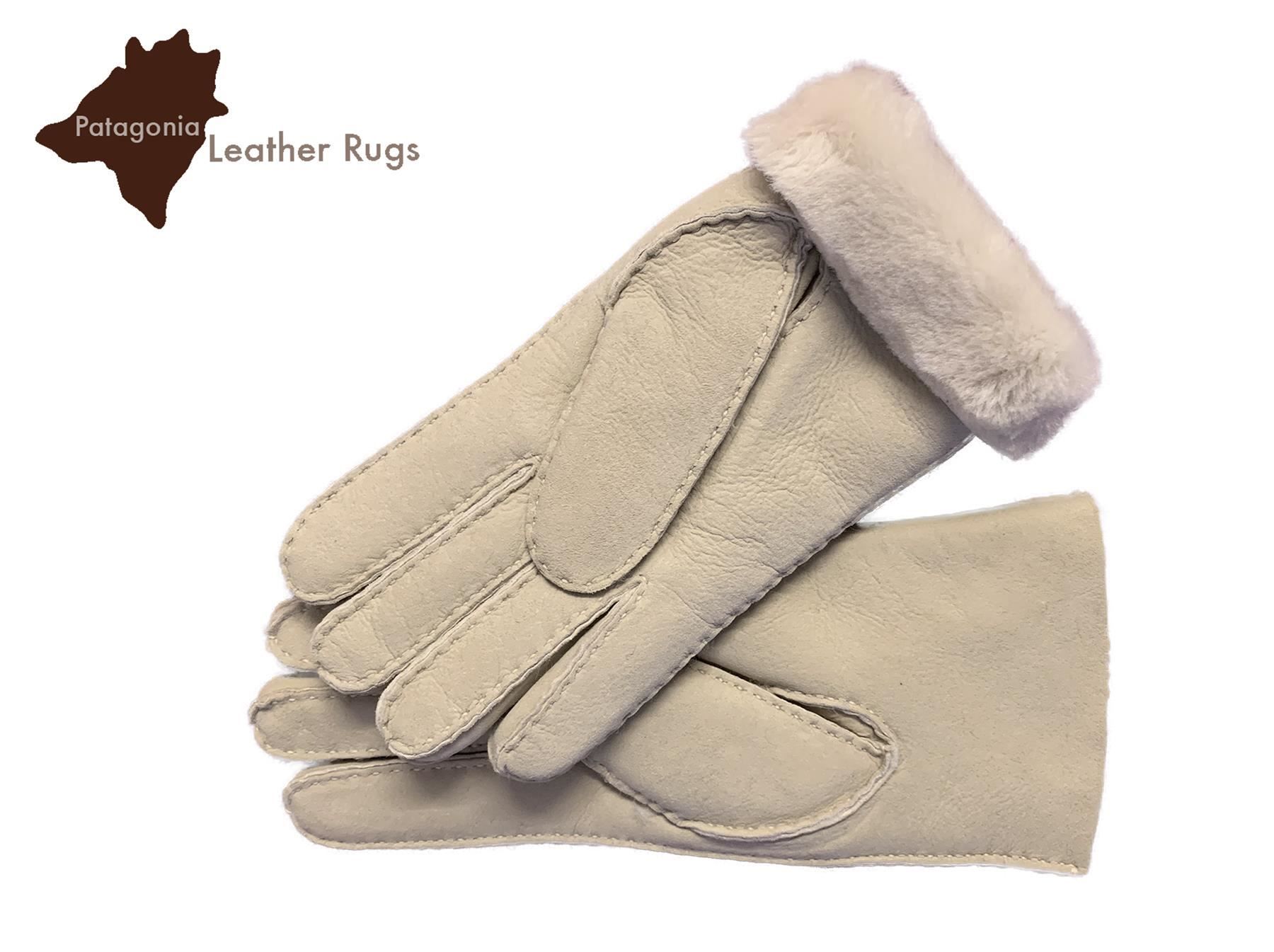 Guanti & manicotti: Handschuhe Lammfell Gr 6.5-7-7.5-8 – Nuovo e nell'imballaggio originale da Arbedo venduto da patagonialeatherrugs