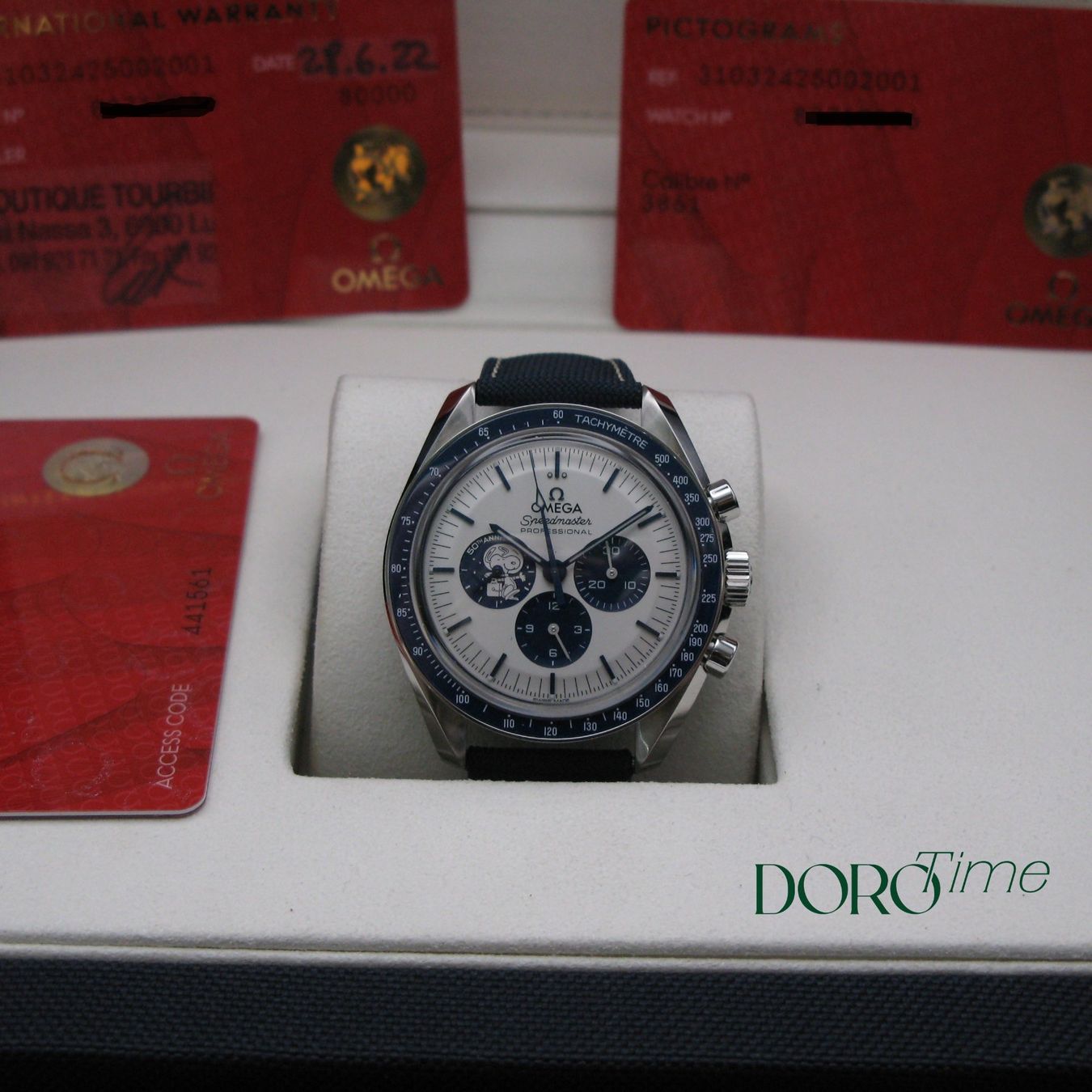 Omega Orologi: OMEGA SPEEDMASTER SNOOPY  - 310.32.42.50.02.001 - NOS – Usato da Grancia venduto da Gioielleria_DoroTi