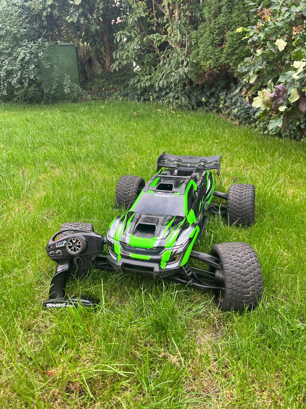 Traxxas RC Kits de montage: Traxxas XRT 8S – D'occasion à Frutigen par buduli13