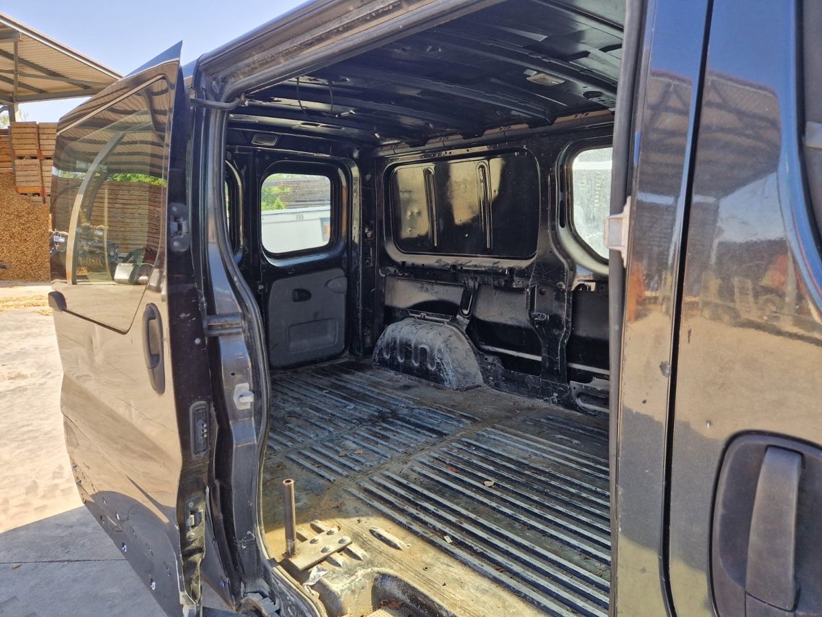 Opel Automobili: Opel Vivaro – Usato da Zauggenried venduto da vwdomi88 3
