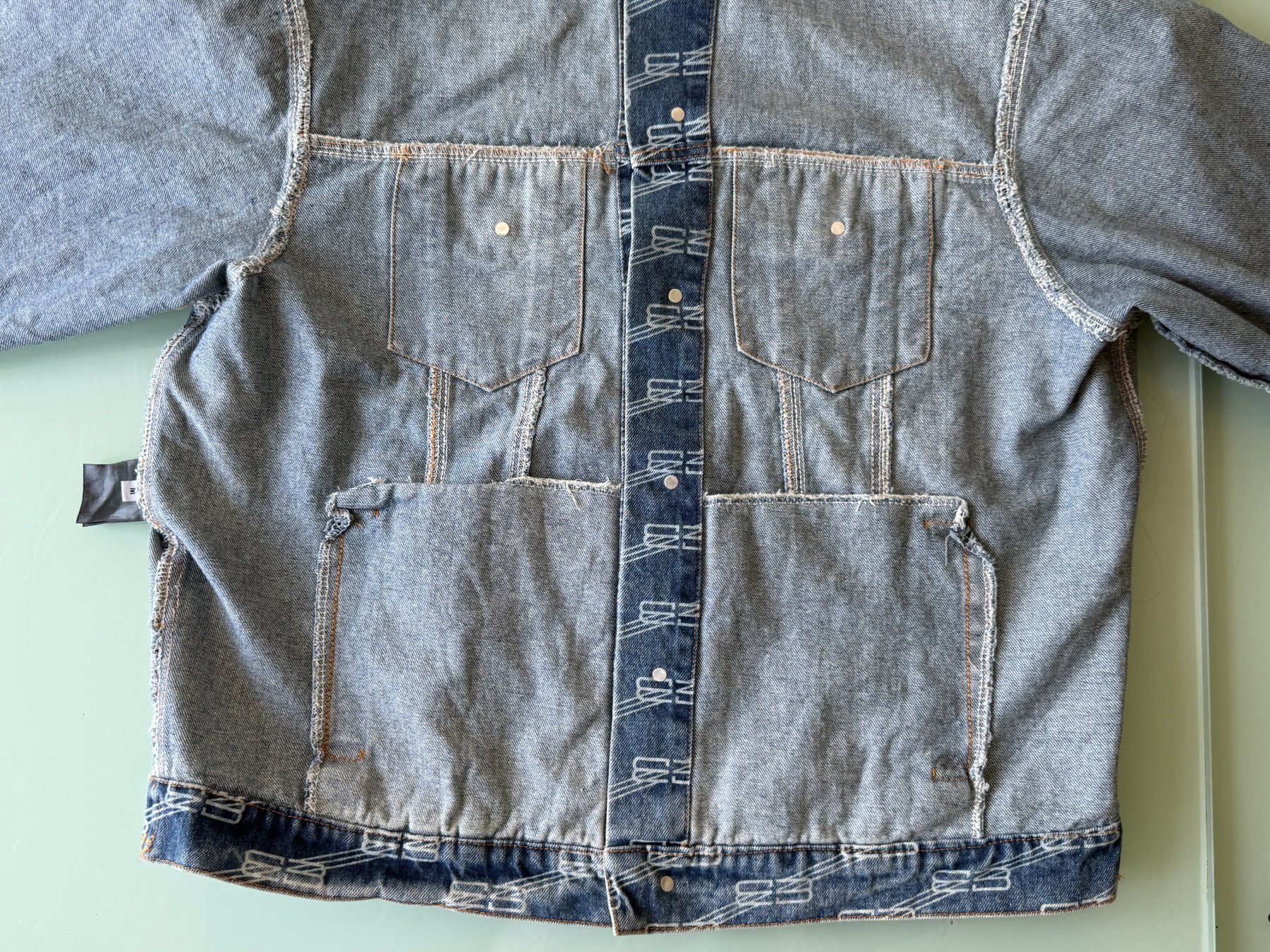 Balenciaga Giacche: BALENCIAGA Monogram Denim Hemd Jacket GR. M 100% ORIGINAL – Usato da Kreuzlingen venduto da Selliton 4