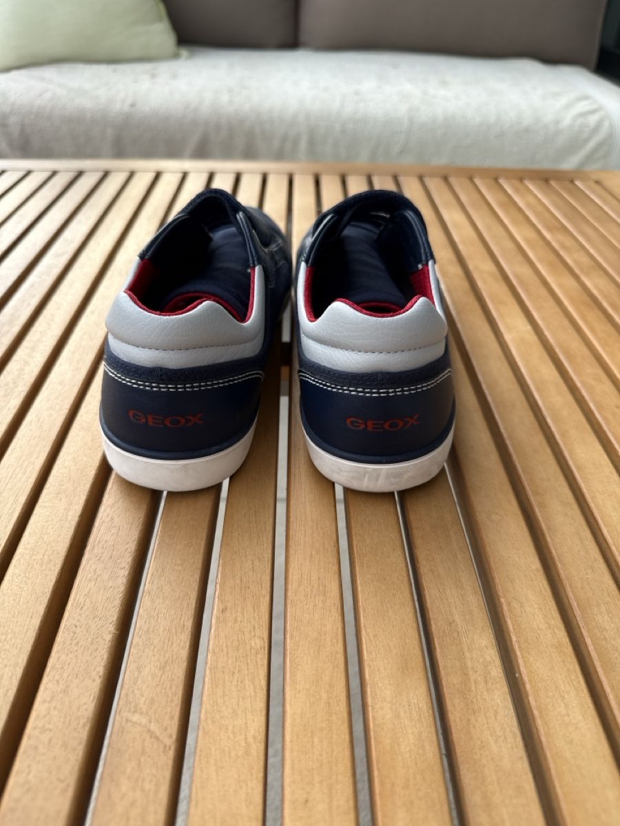 Geox Scarpe per ragazzi: Kinder Halbschuh, Geox, blau, Gr. 37 – Usato da Steinach venduto da 86_patricia 2