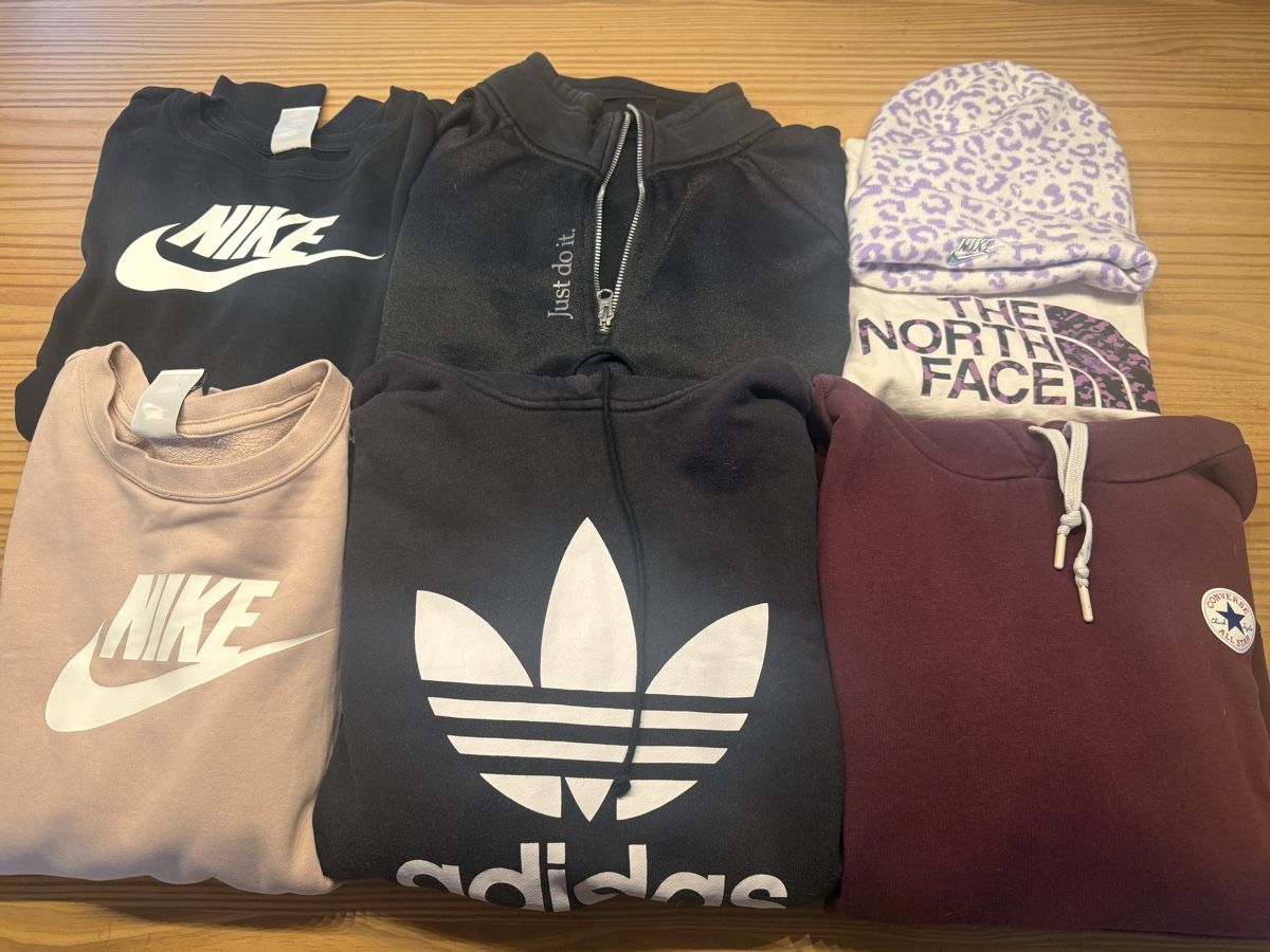 Nike Kleiderpakete: Kleiderpaket Gr. M/L – Gebraucht aus Pfungen von Aleemi