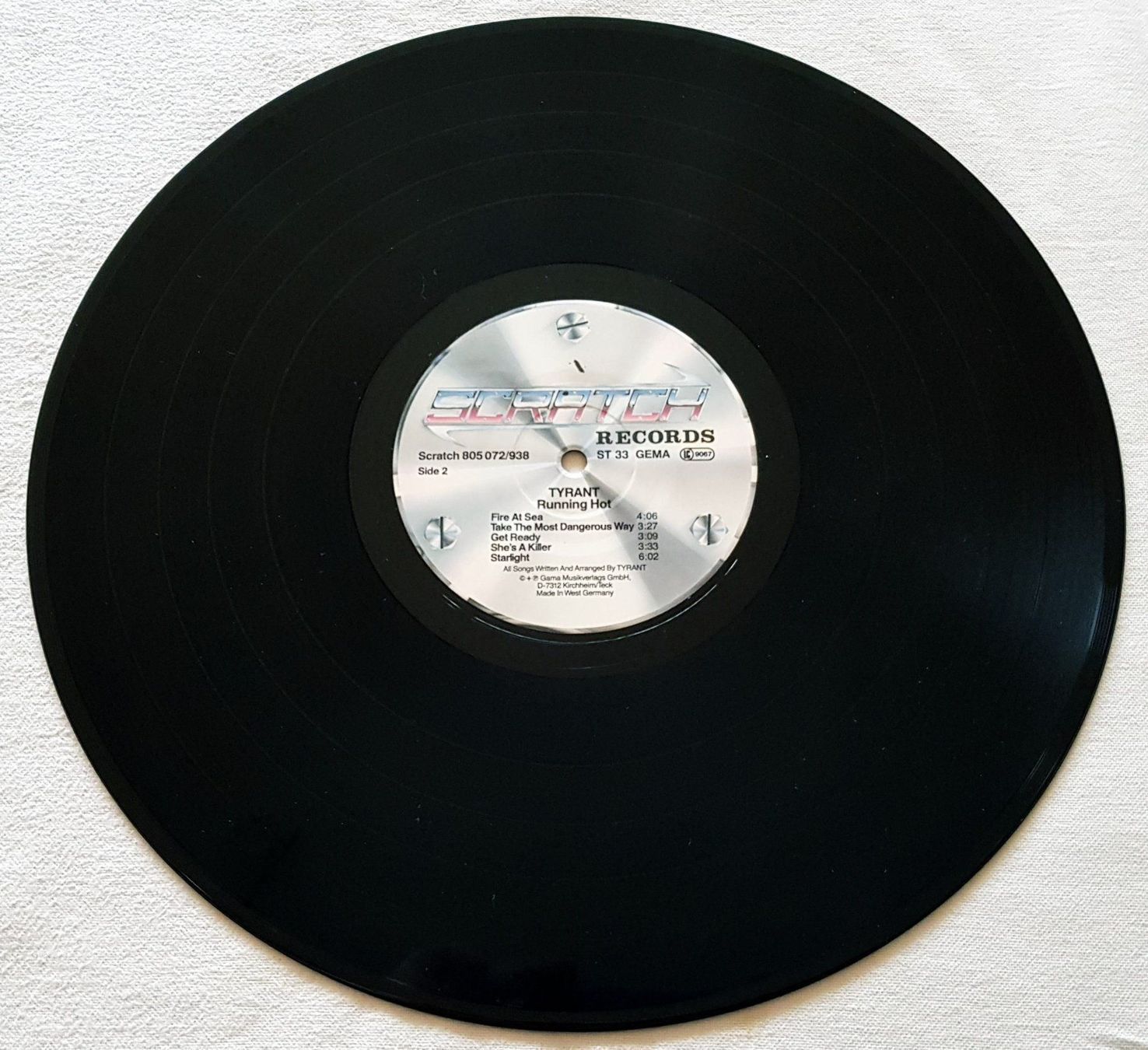Schallplatten: Tyrant - Running Hot - LP - 1986 - First Press - Scratch Rec – Gebraucht aus Uster von Zardodel 3