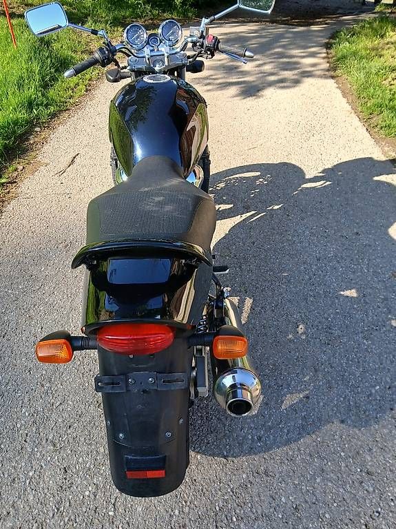 Strada: Suzuki GSX 750 – Usato da Necker venduto da Tw90 1