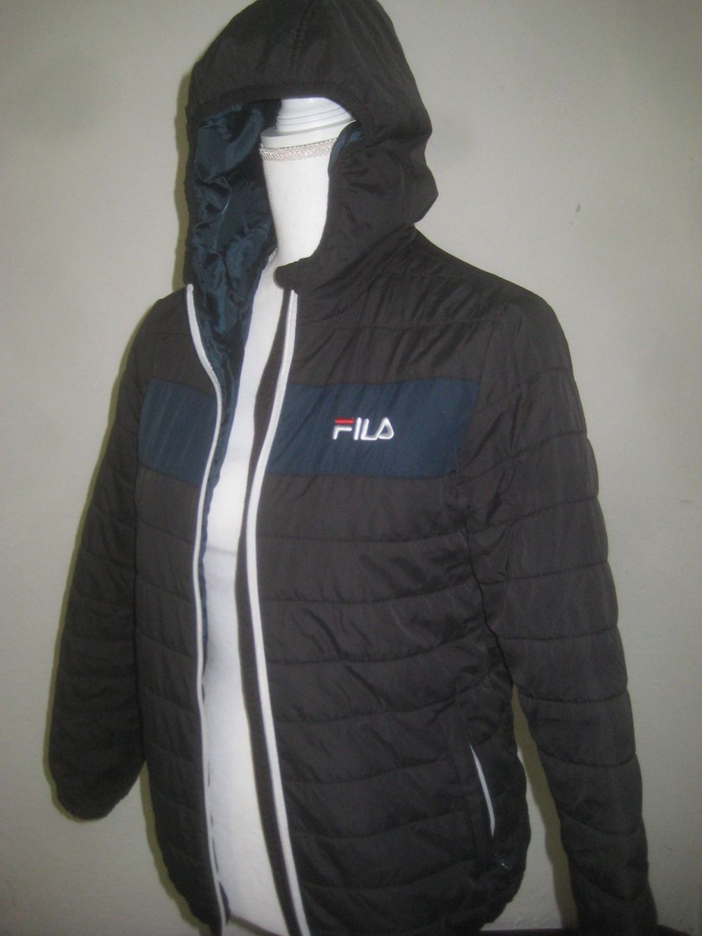 Fila Vestes & Manteaux: KNABEN  JACKE – D'occasion à Uster par flocke1 2
