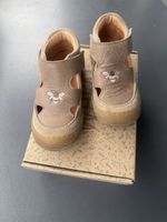 NEU: Wheat Ledersandale/Lauflernschuh, Gr 24