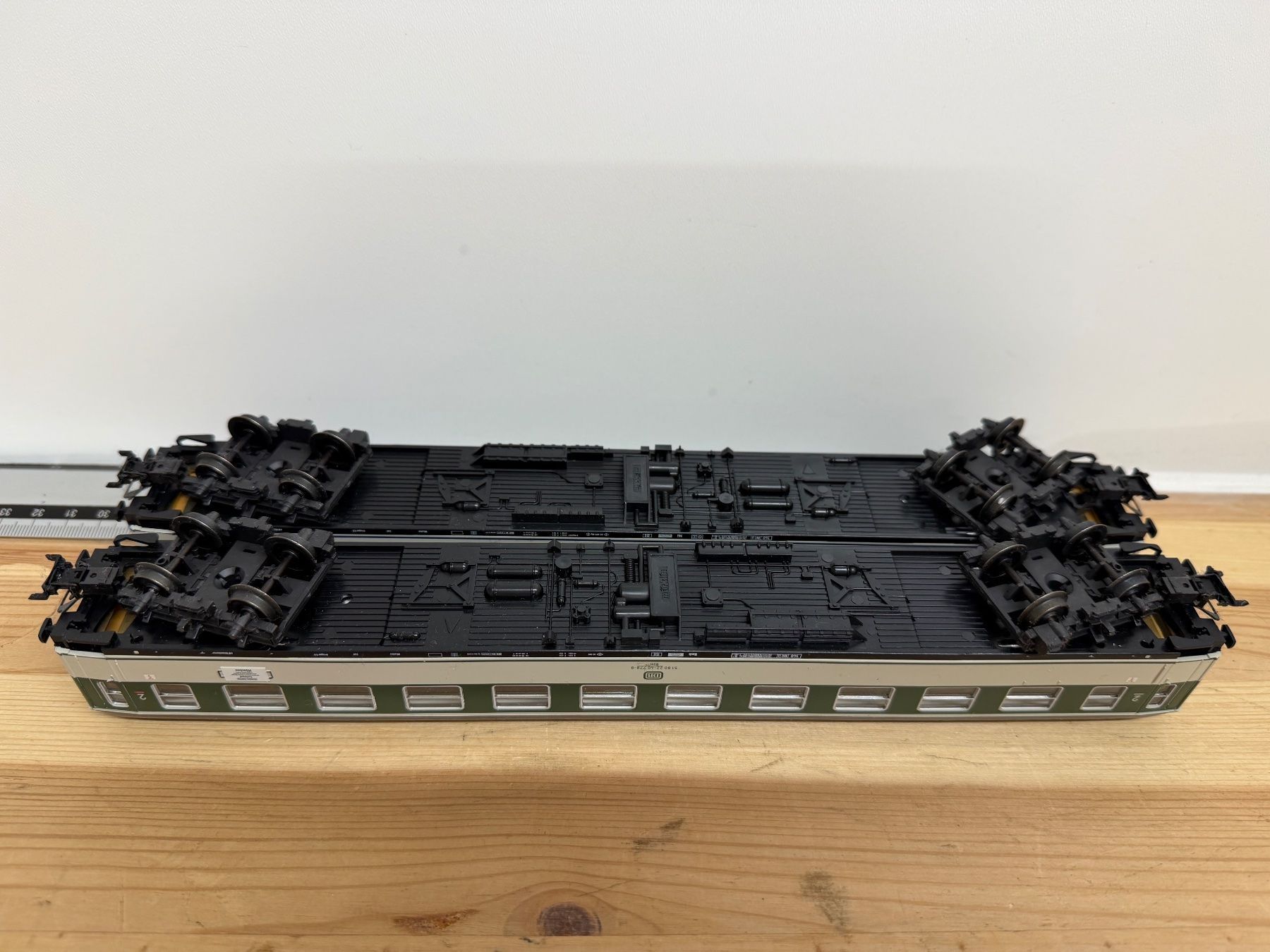 Märklin Modelleisenbahnen: Märklin 42943 Schnellzugwagen-Set – Gebraucht aus Büsserach von ModellbahnDepot 8