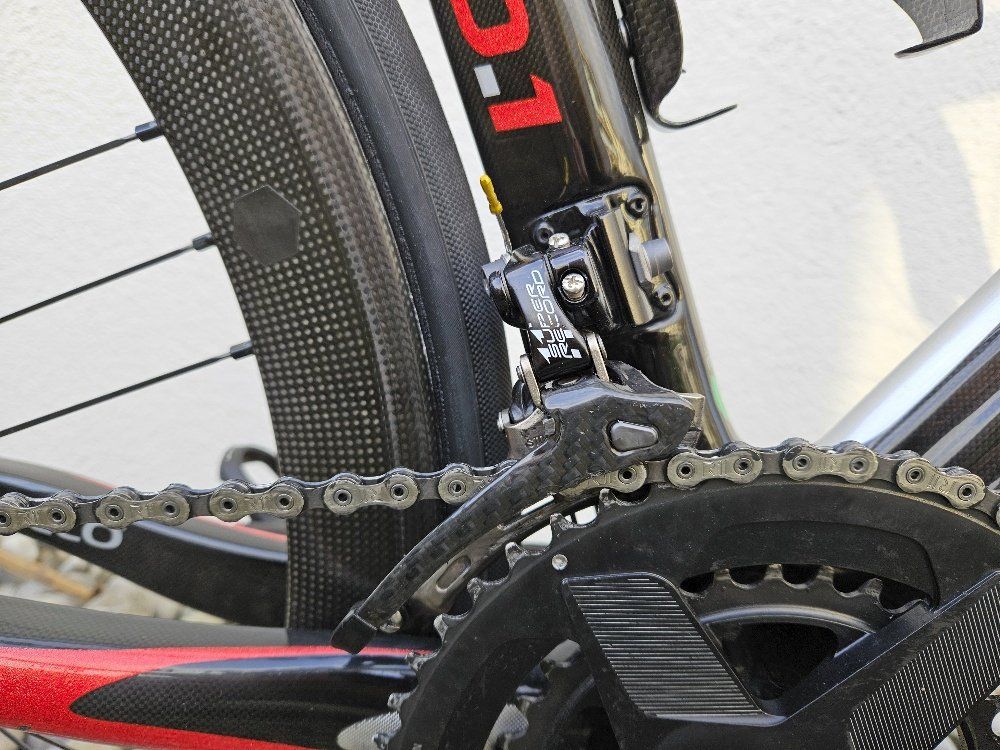 Pinarello Biciclette: Pinarello Dogma 60.1 – Usato da Greppen venduto da MZEL 4