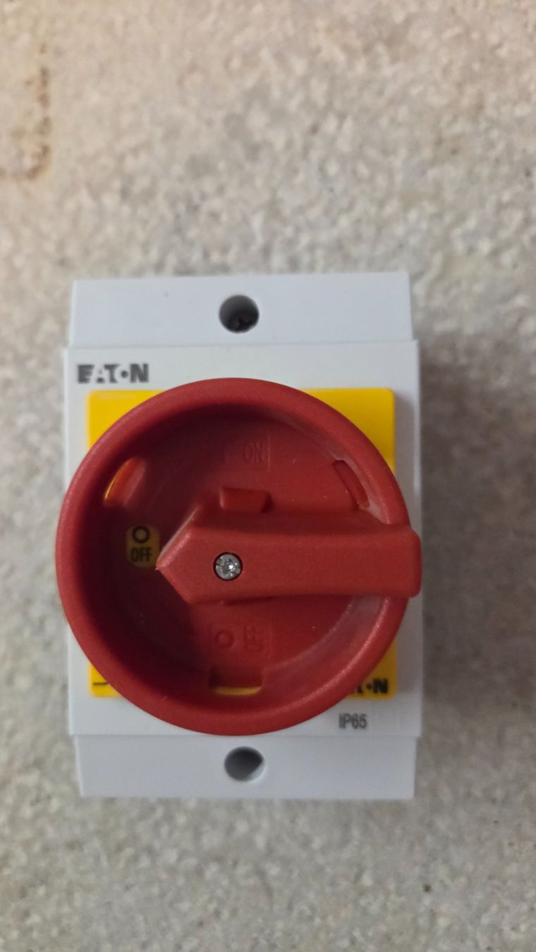Eaton Schalter: Notaus-Schalter 3x400V – Gebraucht aus Wiesendangen von Wirellek 1