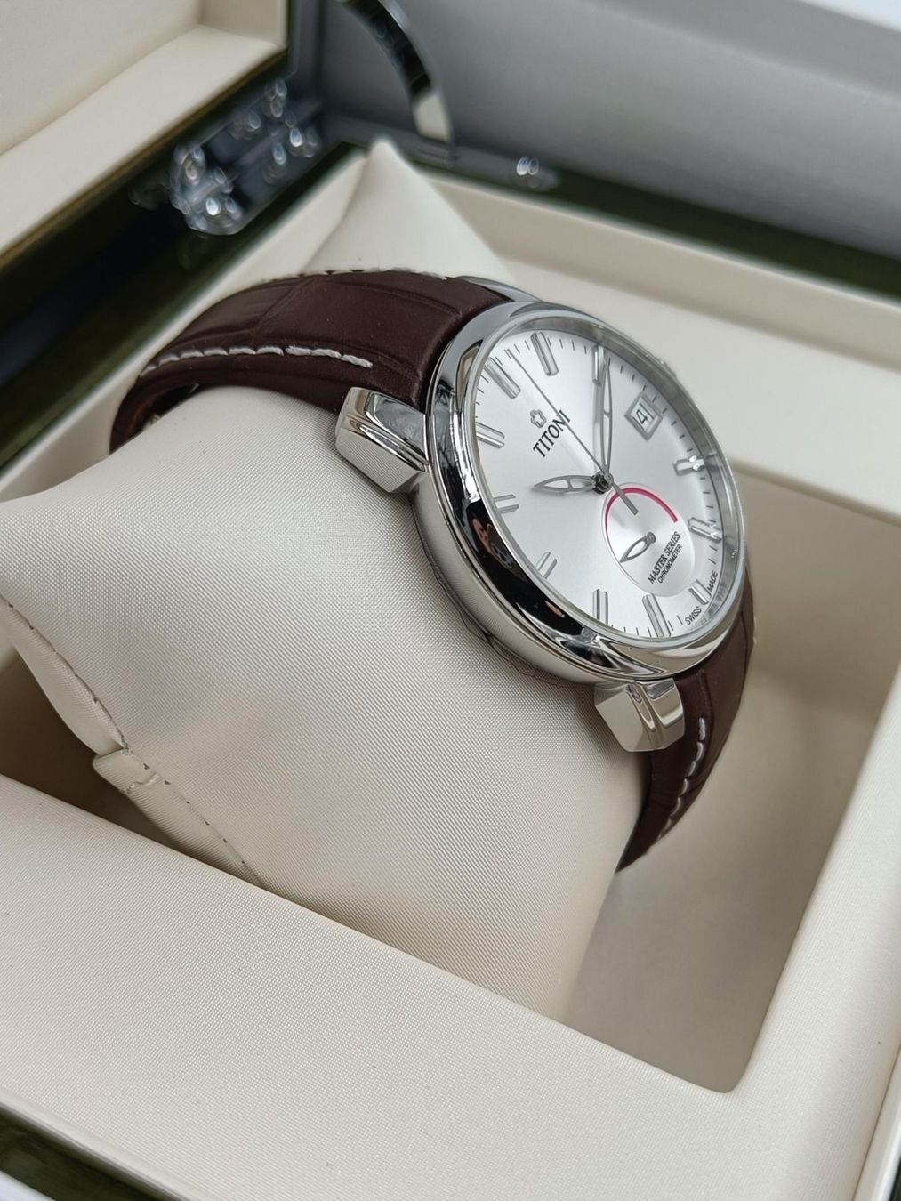 Titoni Orologi: TITONI "MASTER SERIES", CHRONOMETER, POWERRESERVE, 41 MM – Nuovo (secondo la descrizione) da Luzern venduto da EdiGem 4