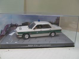BMW  518  JAMES  BOND  OCTOPUSSY  1:4
