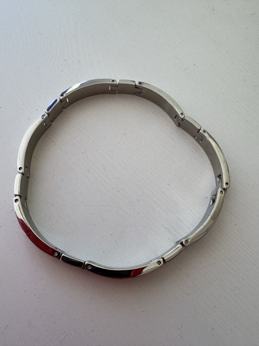 Bracciali & Braccialetti: Armband Edelstahl Silberfarbe modisch neu – Nuovo e nell'imballaggio originale da Albligen venduto da Harmonika55