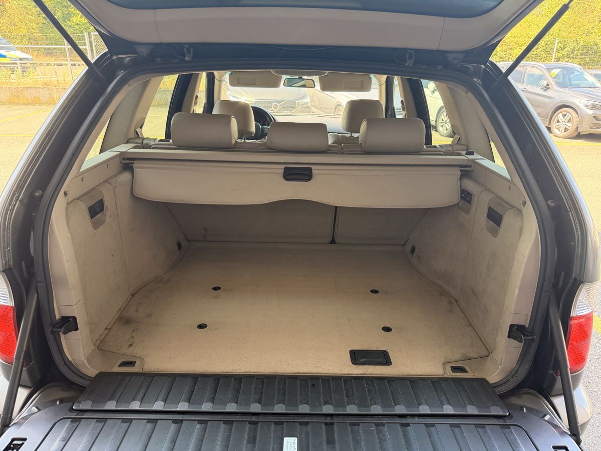 BMW Autos: BMW X5 3.0d  guter Zustand – Gebraucht aus Bachenbülach von nyny01 7