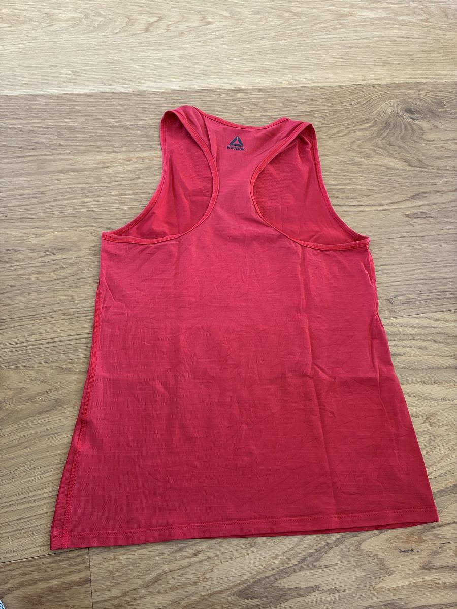 Reebok Top: LesMillsBodypunp-Top – Usato da Bassersdorf venduto da secondhand_clothing 1