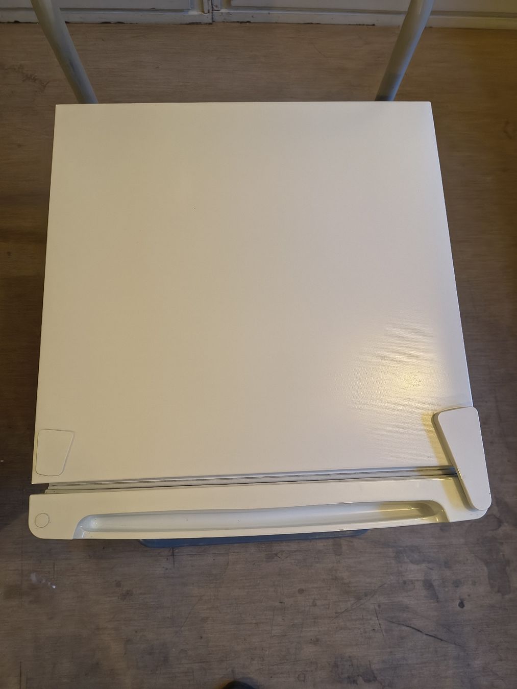 Kühlschrank: Petit Frigo – Gebraucht aus La Chaux-de-Fonds von ZahidC 2