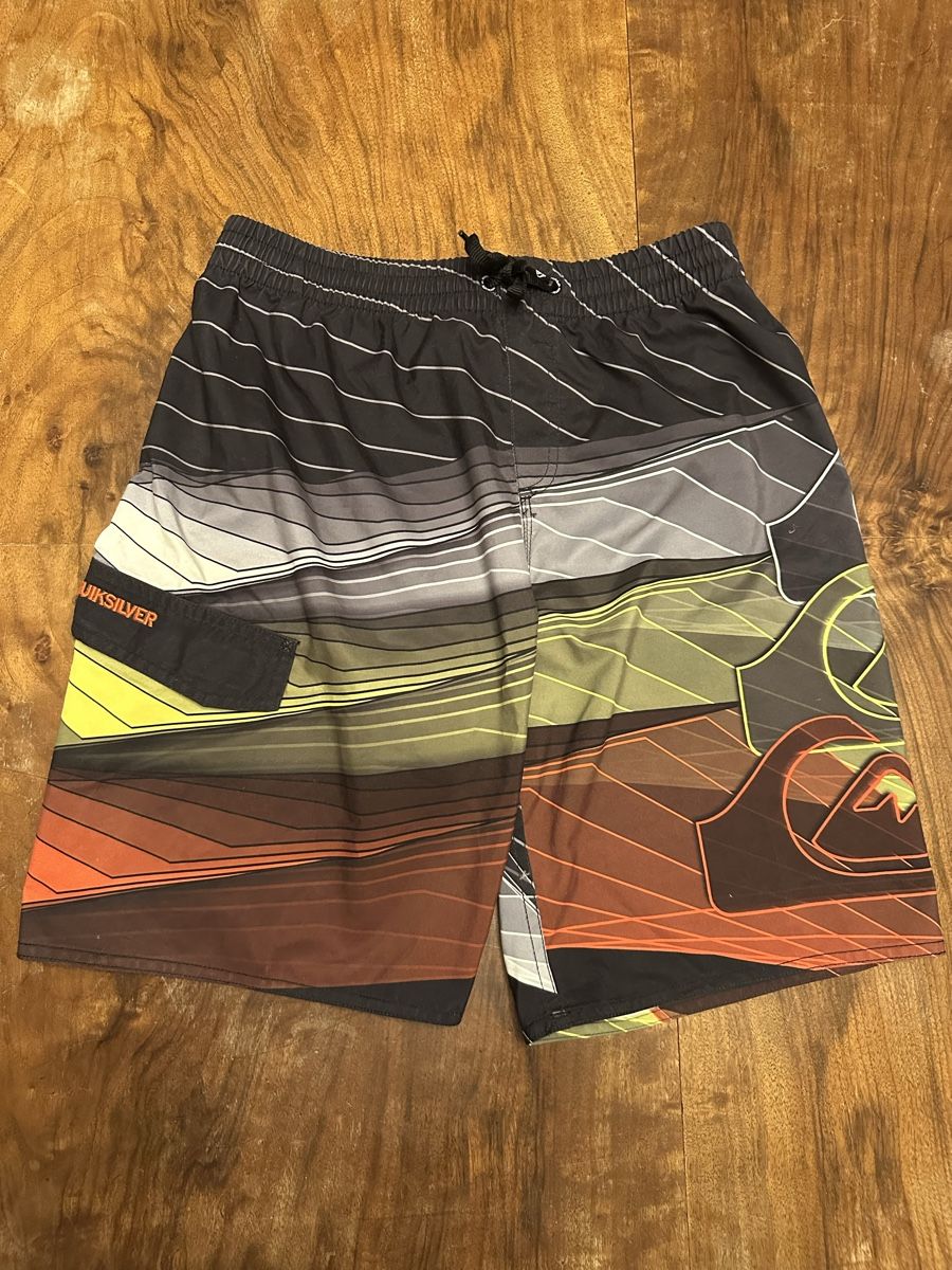Quiksilver Costumi da bagno: Quiksilver Badehose mehrfarbig mit Muster – Usato da Bern venduto da calsenn