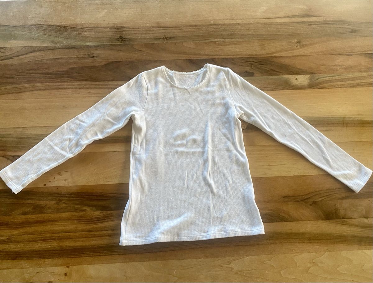 Maglioni & Felpe: Pullover Shirt superweich M&S Grösse 152 Mädchen – Usato da Horw venduto da dreamsofacid