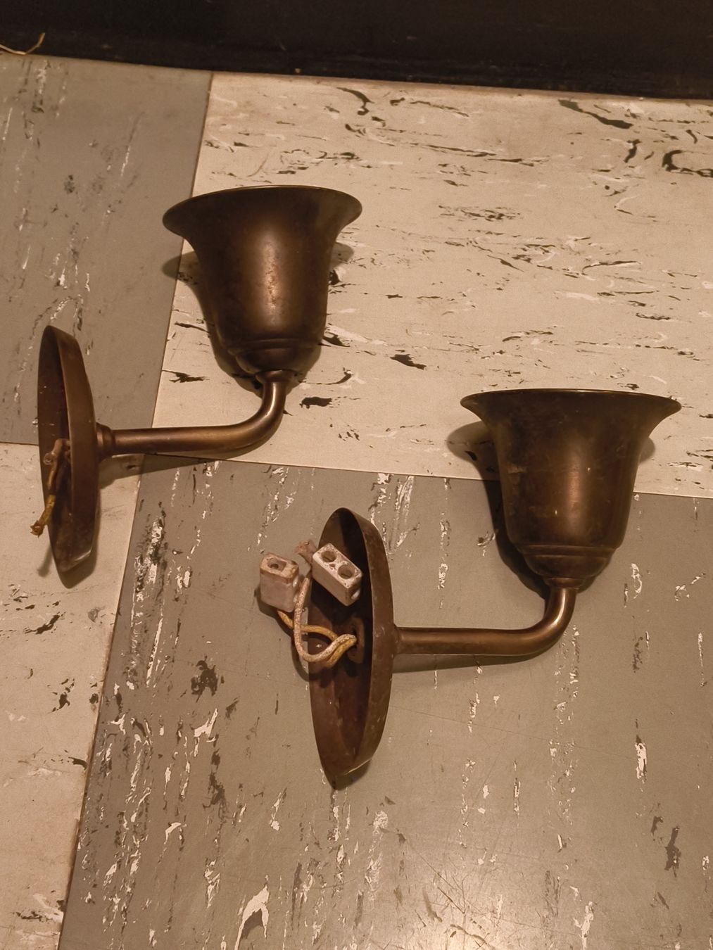 Lampes: 2 Art Deco Wandlampen Messing  – D'occasion à stettlen par VintageBern_ch
