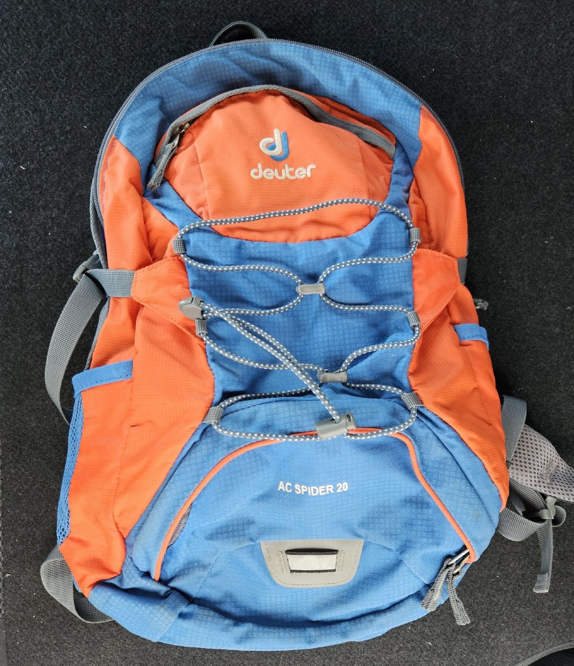 Deuter Rucksäcke: Sac à dos de randonnée Deuter AC Spider 20 – Gebraucht aus Carouge GE von Everysports