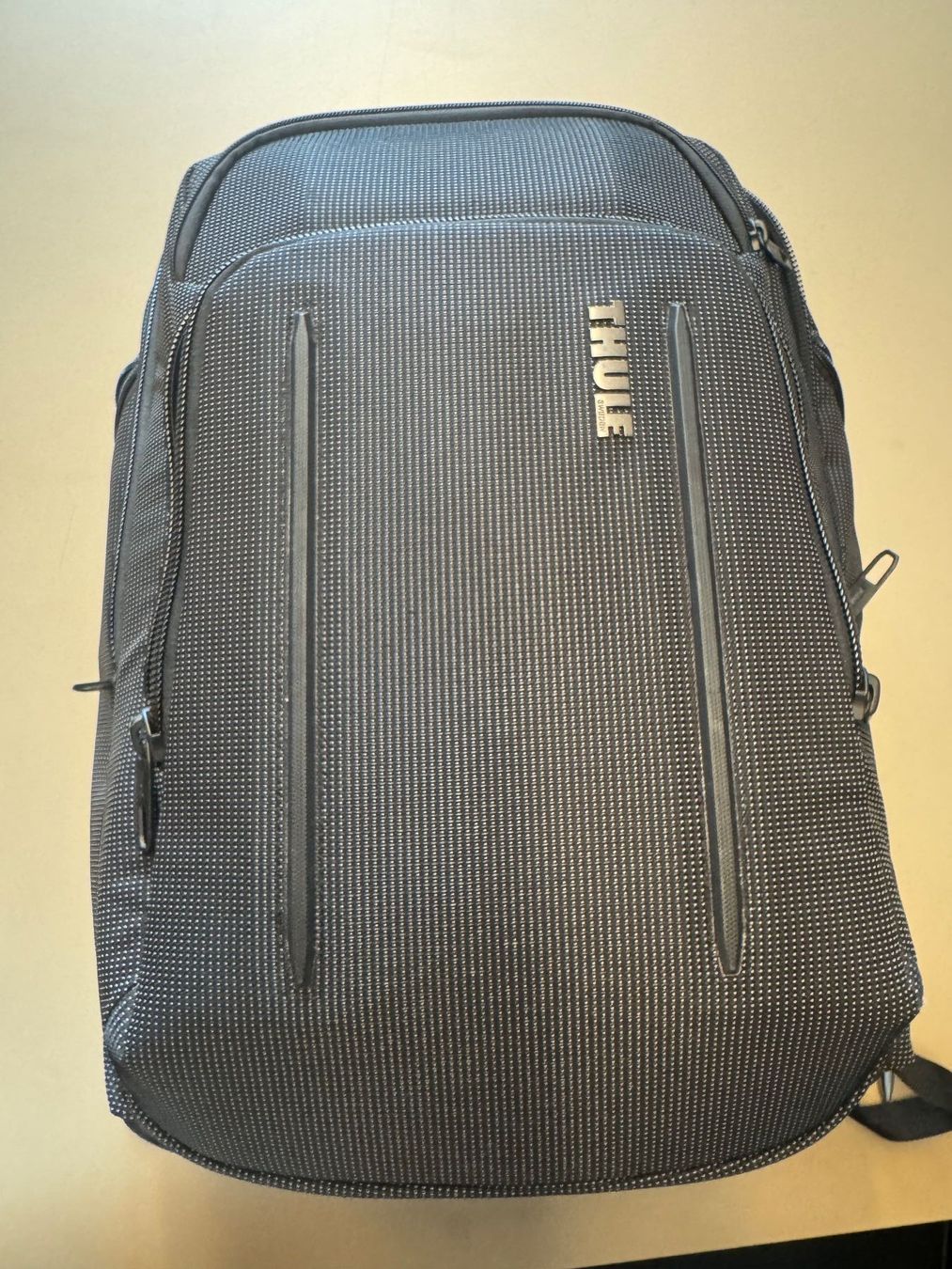 Sacs à dos: Rucksack THULE mit Notebook-Tasche, dunkelgrau – D'occasion à Winterthur par Boabdil15 1