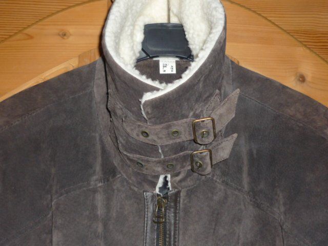 Giacche: JACKE  GR. 54 LEDER 3-4 MAL GETR. – Usato da St.Gallen venduto da Anso 1