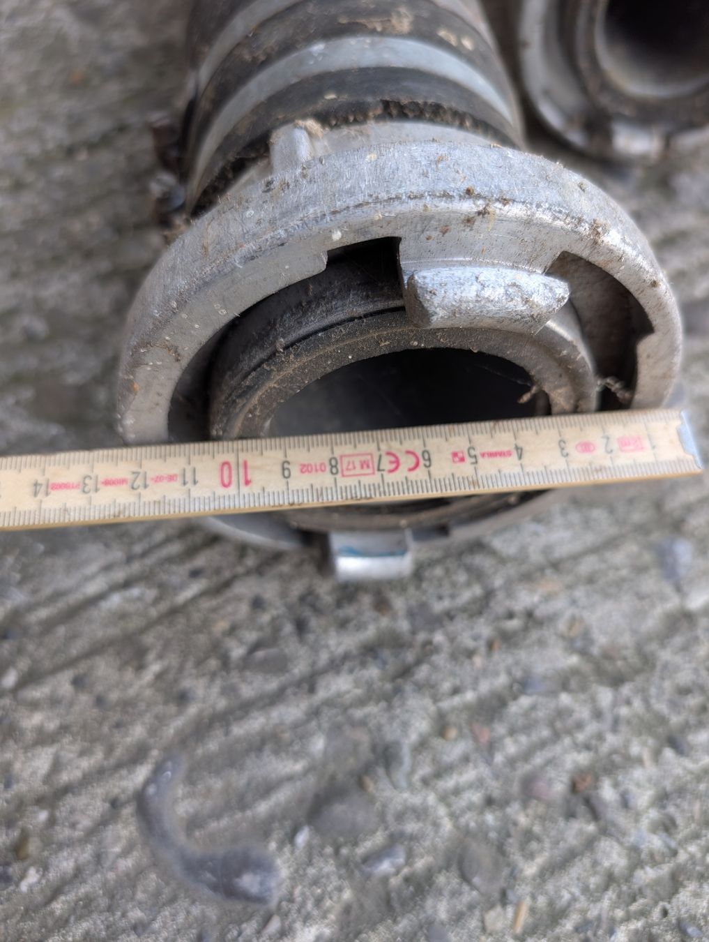 Rohre & Schläuche: 2x Schlauch Storz B ca 2 meter – Gebraucht aus Hinterkappelen von thelars 1