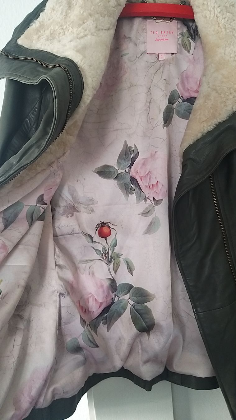 Ted Baker Giacche: Grüne Lammnappa-Lederjacke Ted Baker Gr. S/M – Nuovo (secondo la descrizione) da Niederhasli venduto da Goodquality 1