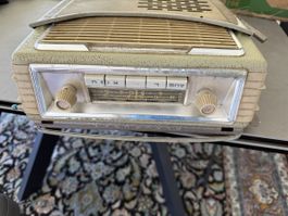 Blaupunkt Kofferradio mit Halterung defekter Zustand