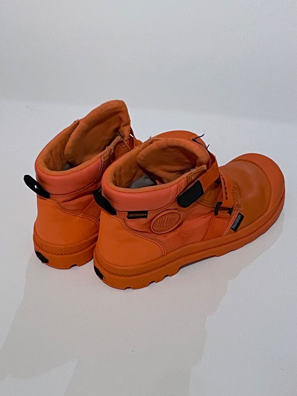Palladium Schuhe für Jungen: Palladium wasserdichte Schuhe Orange Gr. 32 – Gebraucht aus Biel/Bienne von Cyp79 1