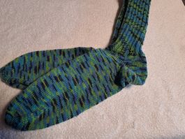 handgestrickte Socken in Grösse 42 /43