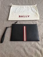 BALLY Leder Clutch, schwarz mit Handgelenkschlaufe