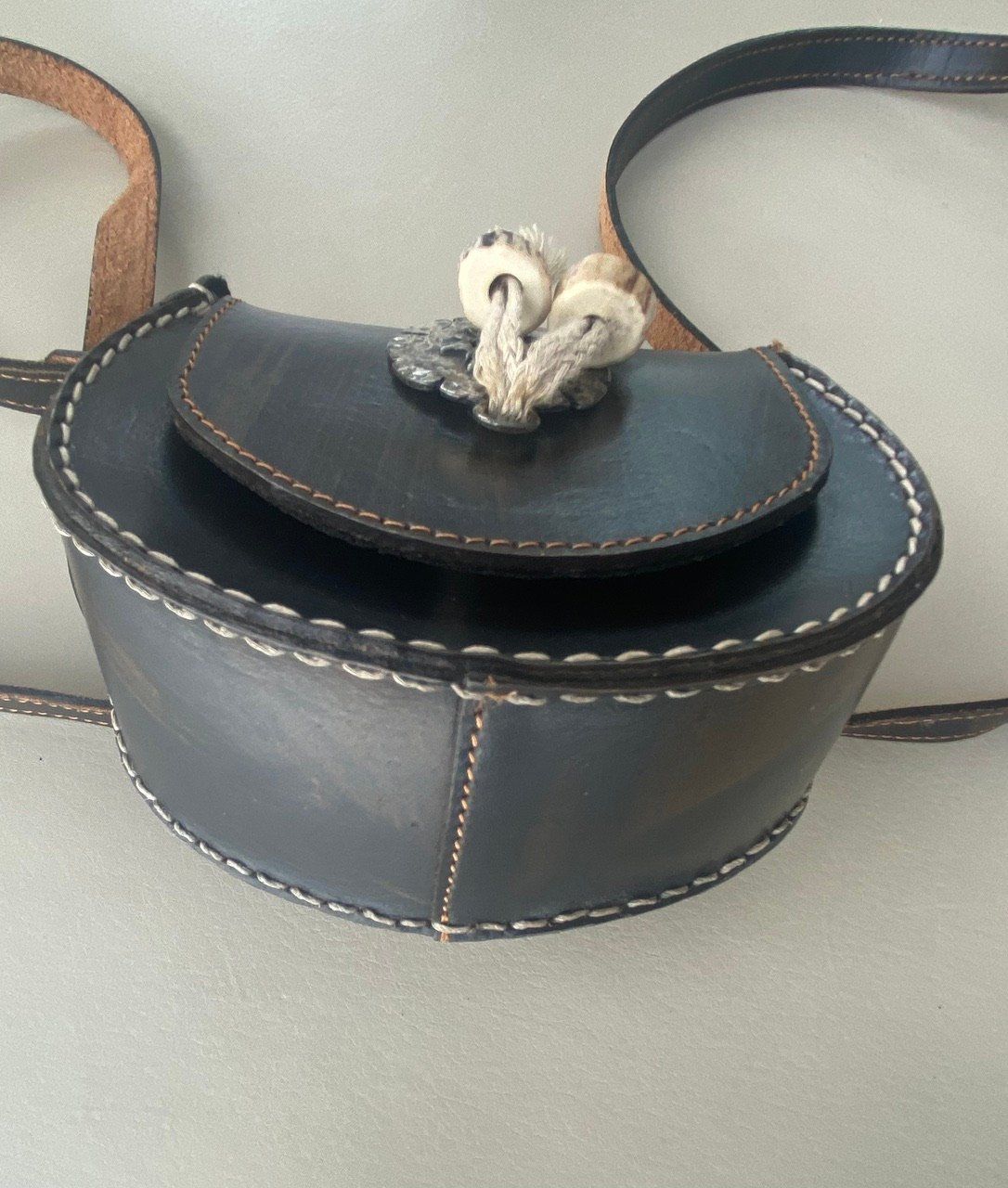 Sacs: Umhängetasche - Tasche - passend zu Dirndl oder Tracht – D'occasion à Ried-Brig par Challi 5