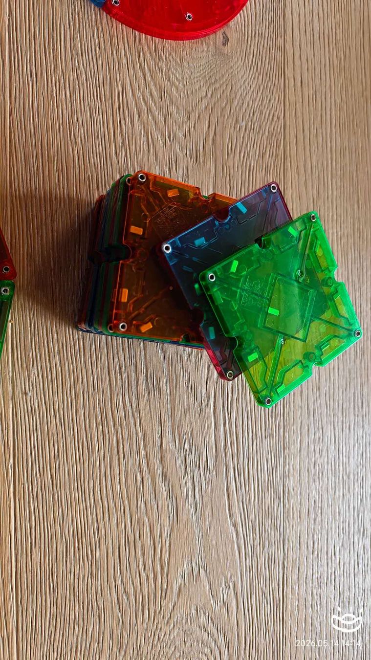 Kit di costruzioni: Magna-Tiles magnetische Bausteine – Usato da Nussbaumen AG venduto da jot_ks2f 3