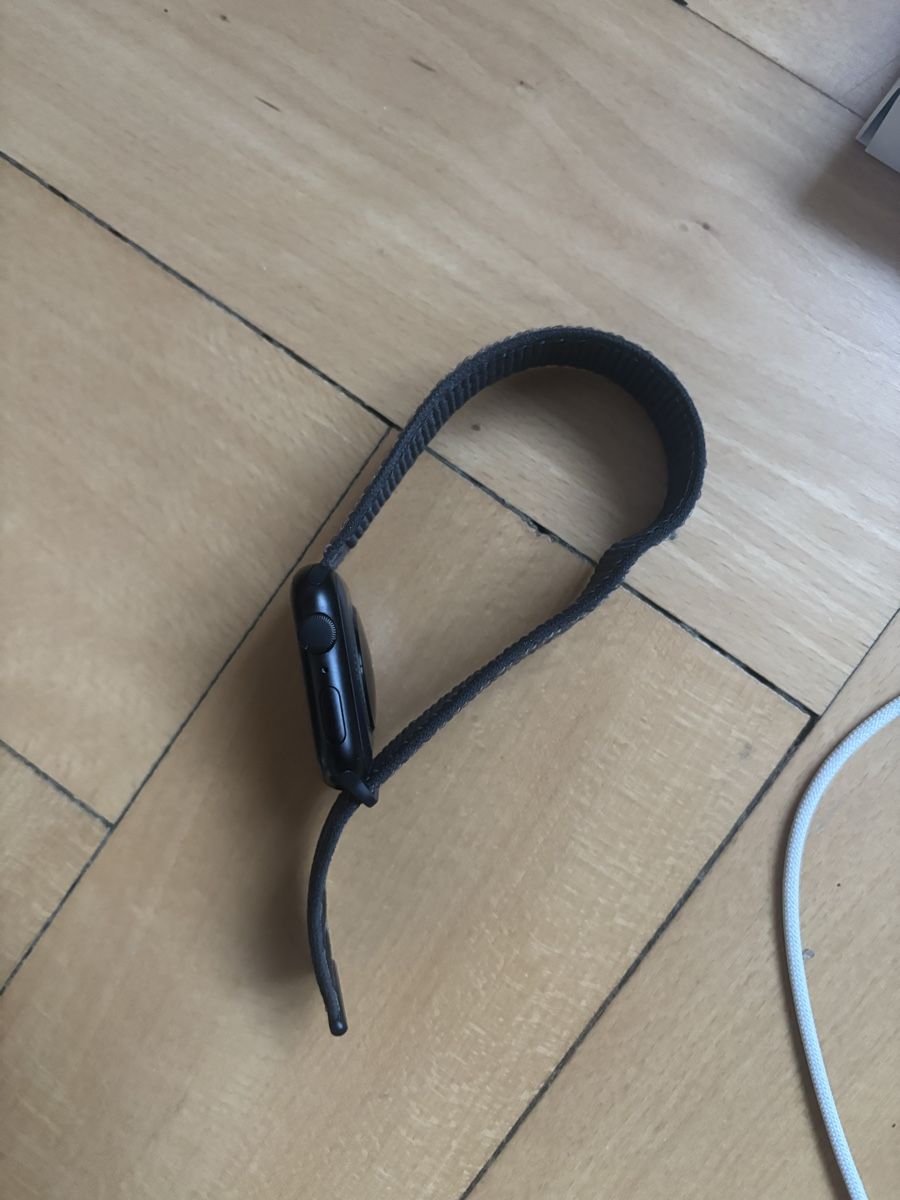 Apple Smartwatch: Apple Watch SE 3 zu verkaufen – Nuovo (secondo la descrizione) da Zürich venduto da haliltogo 2