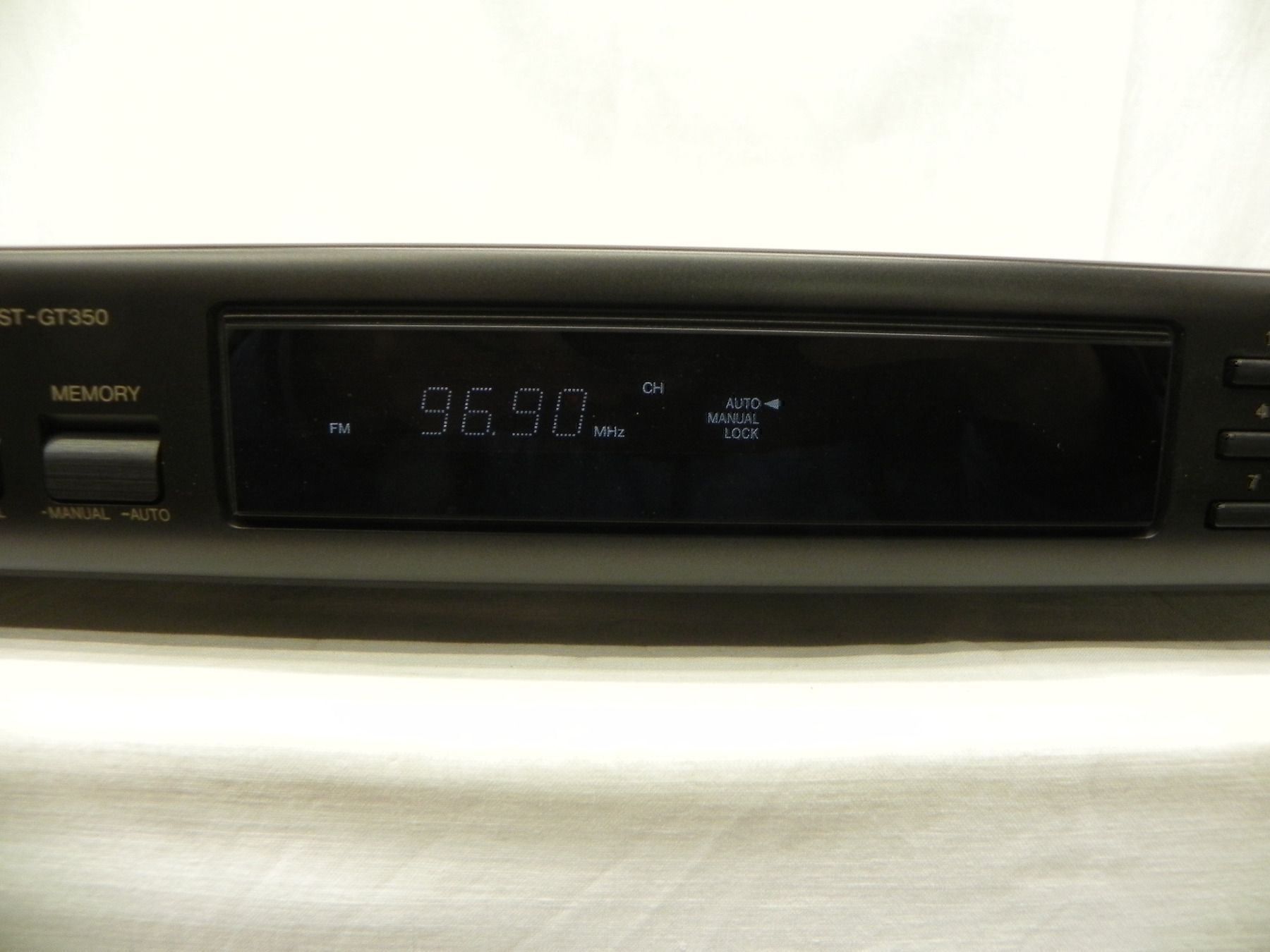 Radios: Technics Tuner ST-GT 350 – Gebraucht aus Basel von Life-Style-Art 2