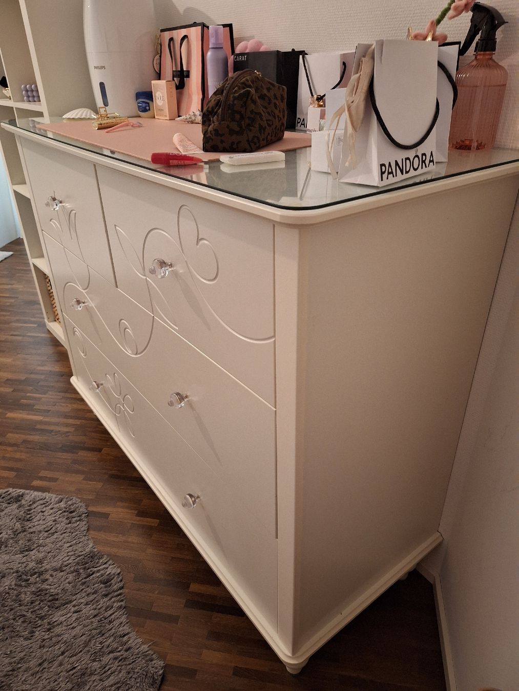 Ikea Cassettiere: commode en pin massif, IKEA model Kviby – Usato da Fribourg venduto da Ninitica 2