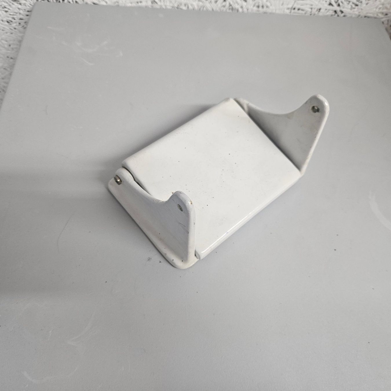 WC: Antiker WC-Rollen Halter aus Email – Usato da Belp venduto da Stuwi1