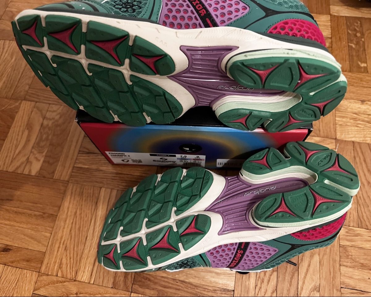 Saucony Chaussures hommes: Baskets Saucony X Jae Tips Progrid Triumph 4 – Neuf (Voir description) à Lausanne par Magic1900 2